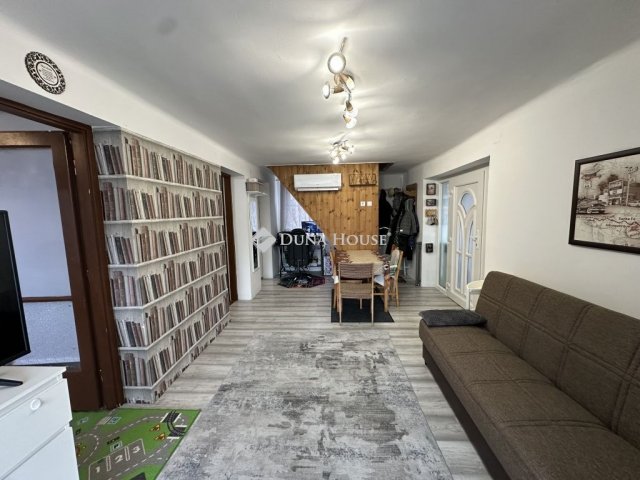 Eladó nyaraló, Lakitelken 29.9 M Ft, 3 szobás