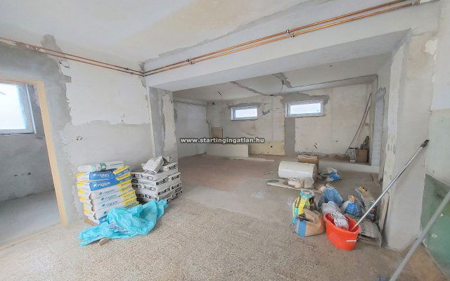 Eladó családi ház, Üllőn, Pesti úton 70.9 M Ft, 3 szobás