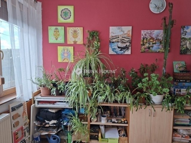 Eladó családi ház, Budapesten, XVII. kerületben 82 M Ft