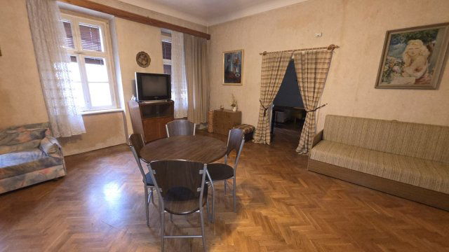 Eladó téglalakás, Keszthelyen 67.9 M Ft, 3 szobás