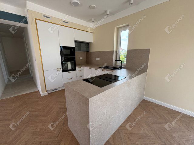 Eladó családi ház, Pannonhalmán 149 M Ft, 4 szobás