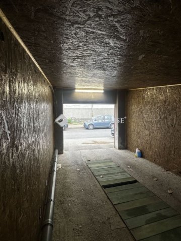 Eladó garázs, Pécsett 13.5 M Ft / költözzbe.hu