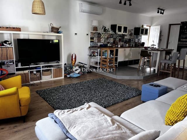 Eladó családi ház, Pilisen 96.9 M Ft, 4 szobás