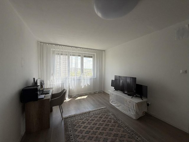 Eladó panellakás, Budapesten, III. kerületben 65.9 M Ft, 2 szobás