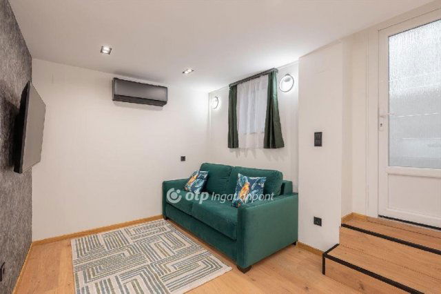 Eladó téglalakás, Budapesten, VIII. kerületben 73 M Ft, 2 szobás