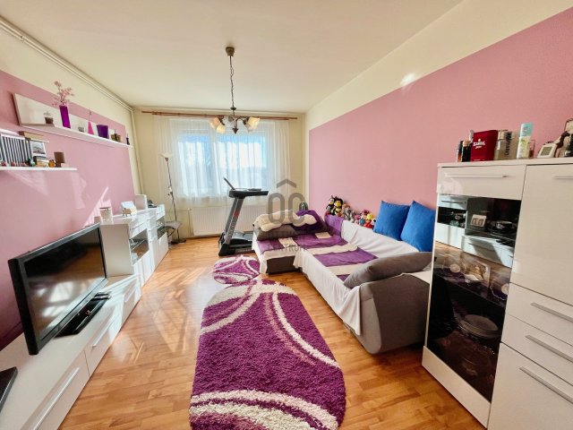 Eladó panellakás, Sopronban 49.5 M Ft, 2 szobás