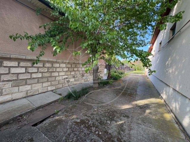 Eladó családi ház, Gyulán 44.9 M Ft, 3 szobás
