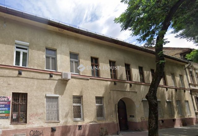 Eladó ipari ingatlan, Budapesten, XIII. kerületben, Huba utcában