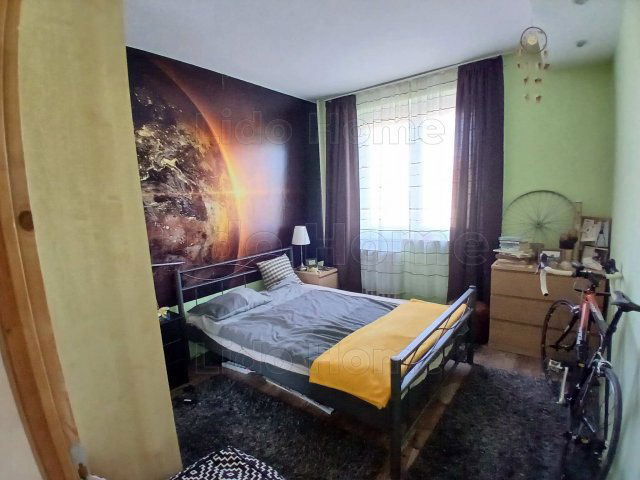 Eladó panellakás, Győrött 64.99 M Ft, 3 szobás