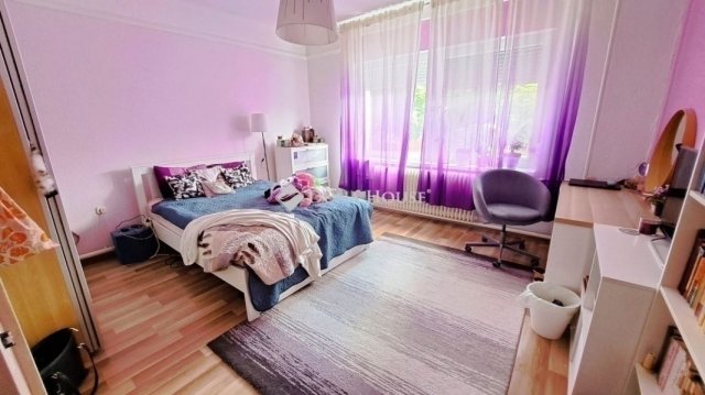 Eladó családi ház, Sülysápon 94.99 M Ft, 6+1 szobás