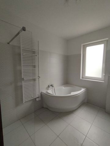 Eladó ikerház, Levélen 65 M Ft, 3 szobás / költözzbe.hu