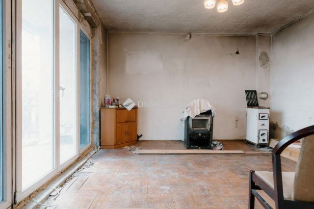 Eladó családi ház, Alsóörsön, Szent István utcában 93.9 M Ft