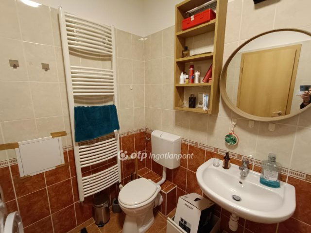 Eladó téglalakás, Budapesten, X. kerületben 72.5 M Ft, 2 szobás