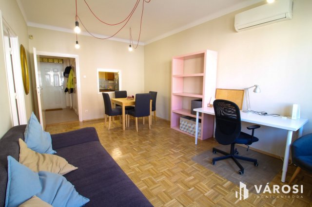 Kiadó téglalakás, albérlet, Budapesten, V. kerületben