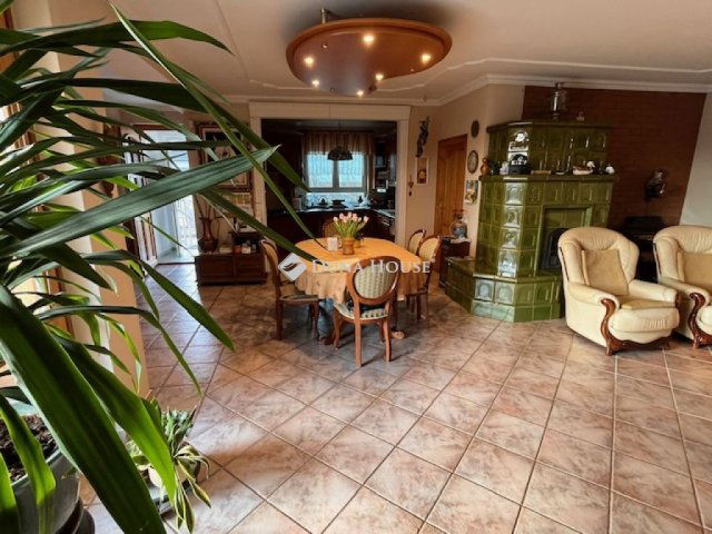 Eladó családi ház, Kecskeméten 170 M Ft, 4 szobás