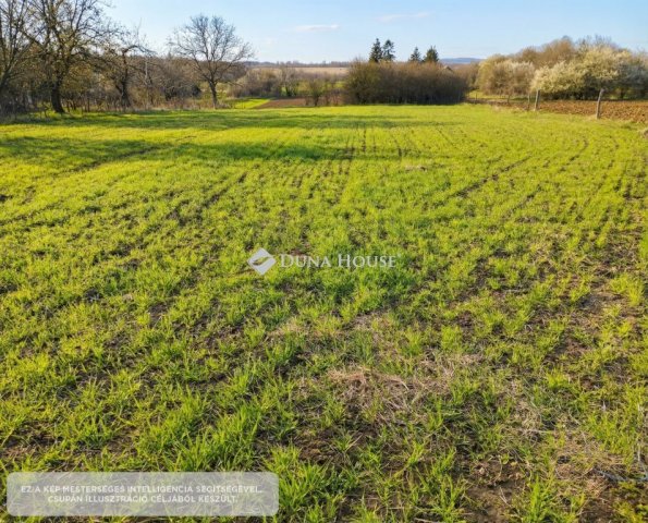 Eladó telek, Isztiméren 2.7 M Ft / költözzbe.hu