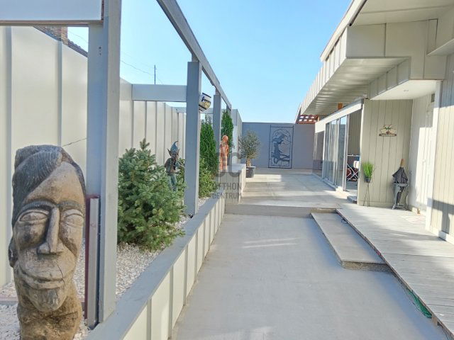 Eladó családi ház, Üllőn 99 M Ft, 4 szobás