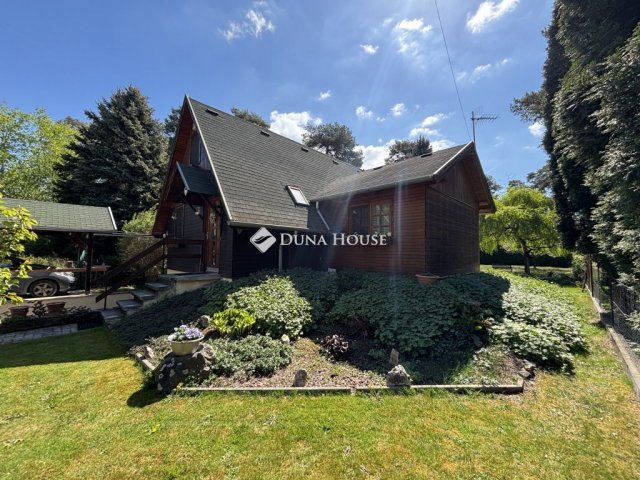 Eladó családi ház, Szigetmonostorban 72.75 M Ft, 3 szobás