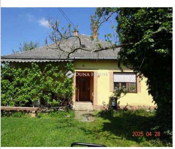 Eladó családi ház, Sárbogárdon 35.7 M Ft, 3 szobás