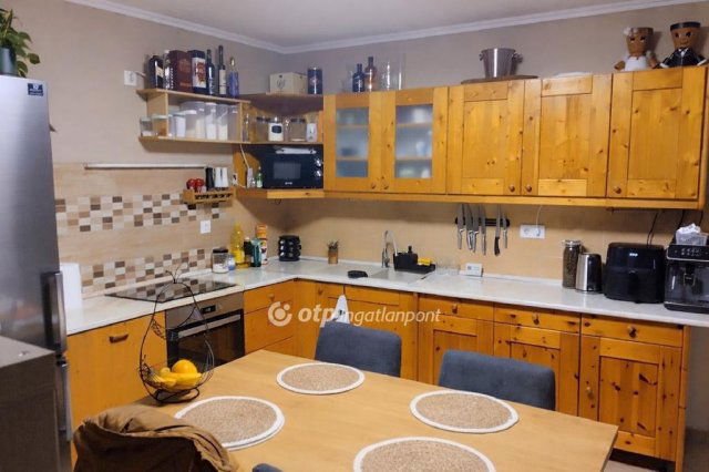 Eladó családi ház, Lepsényben 72 M Ft, 2 szobás