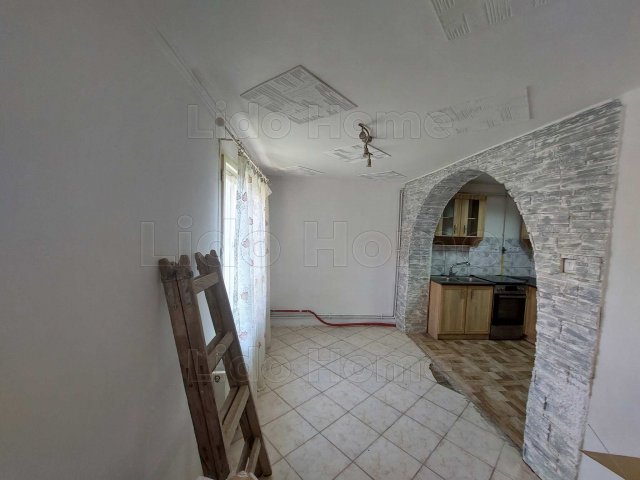 Eladó családi ház, Kadarkúton 23 M Ft, 2+1 szobás