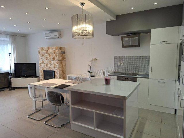 Eladó téglalakás, Budapesten, II. kerületben 259 M Ft, 3 szobás