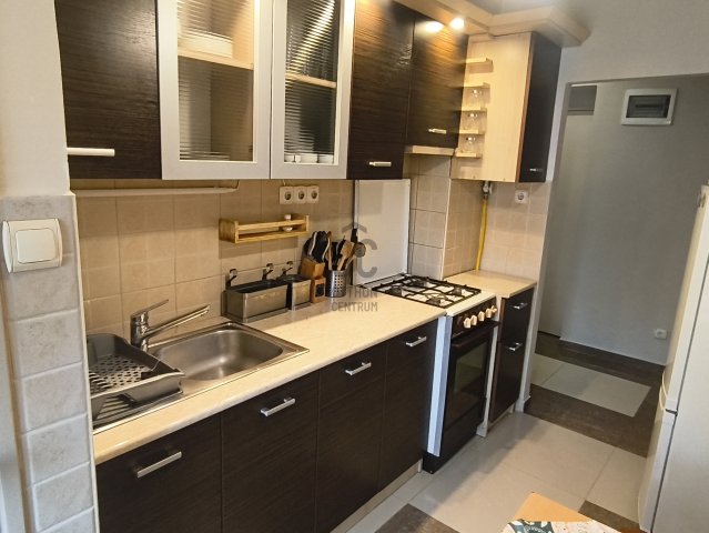 Eladó téglalakás, Pécsett 32.5 M Ft, 1 szobás