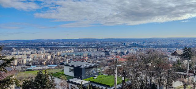 Eladó téglalakás, Budapesten, III. kerületben, Nyereg úton