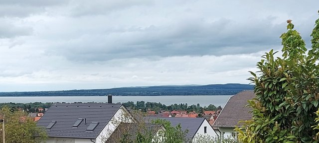 Eladó családi ház, Vonyarcvashegyen 199 M Ft, 6 szobás