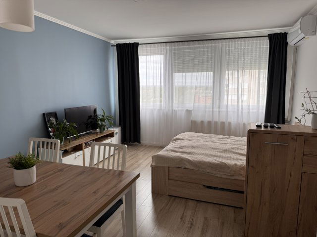 Eladó panellakás, Budapesten, XIV. kerületben 71.5 M Ft