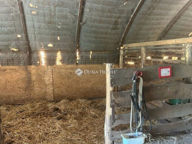 Eladó mezogazdasagi ingatlan, Kerepesen 75 M Ft, 3 szobás