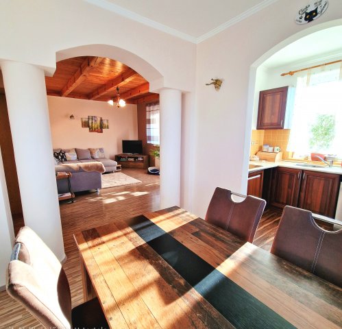 Eladó ikerház, Halászin 89.9 M Ft, 3 szobás