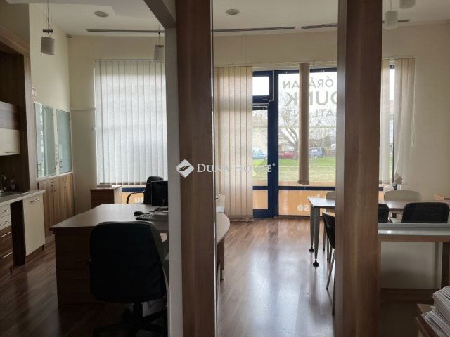 Eladó üzlethelyiség, Budapesten, XVII. kerületben 50.5 M Ft