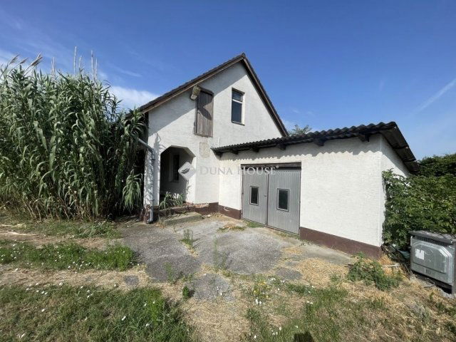 Eladó családi ház, Dabason 69 M Ft, 2 szobás