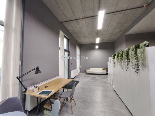 Eladó üzlethelyiség, Budapesten, X. kerületben, Liget utcában