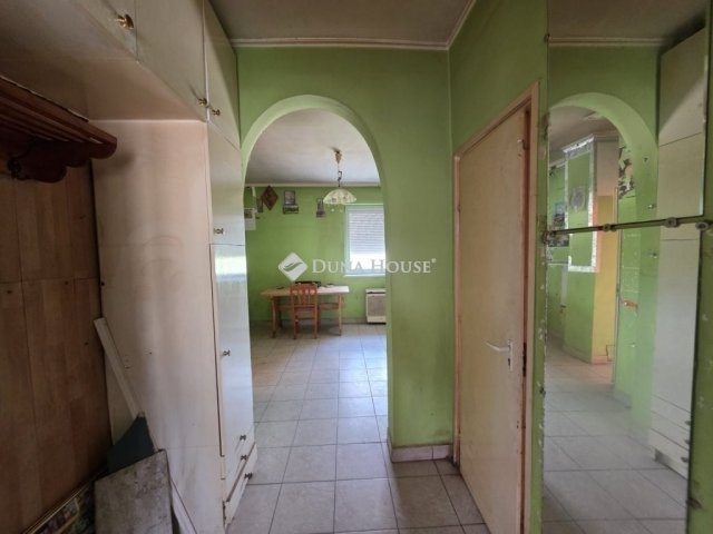 Eladó családi ház, Gyömrőn 64 M Ft, 3 szobás
