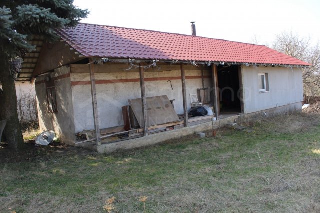 Eladó nyaraló, Nyékládházán 5.9 M Ft, 2 szobás