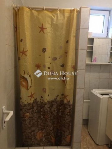 Eladó ipari ingatlan, Tatabányán 150 M Ft / költözzbe.hu