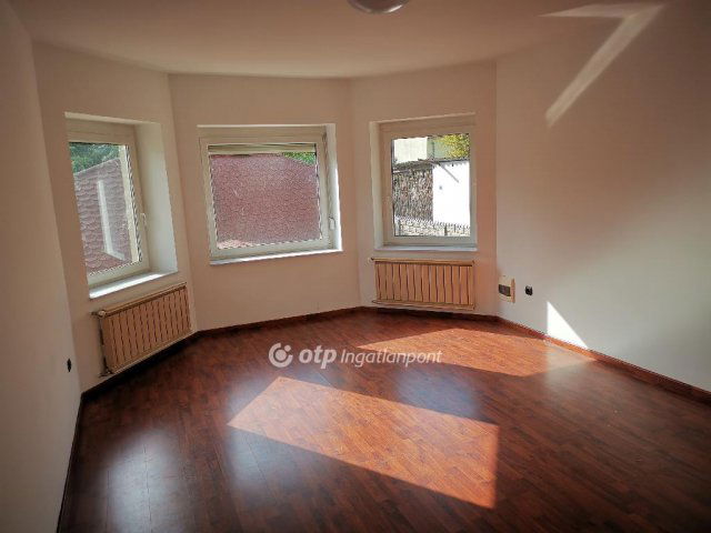Eladó családi ház, Budapesten, XX. kerületben 99.9 M Ft