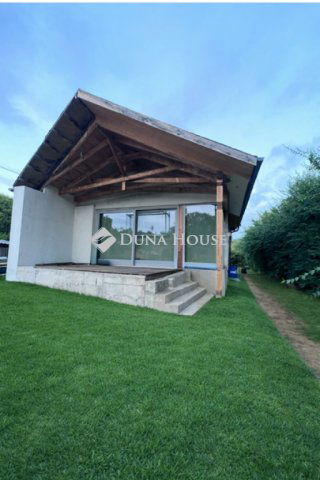 Eladó családi ház, Csörögön, Gödöllői úton 63.9 M Ft