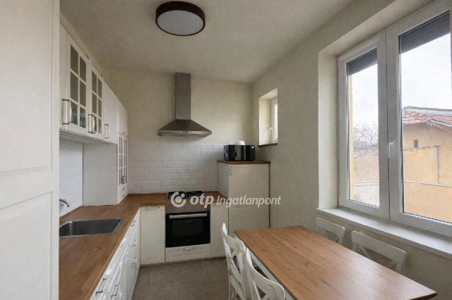 Eladó téglalakás, Budapesten, XIX. kerületben 75 M Ft, 2 szobás