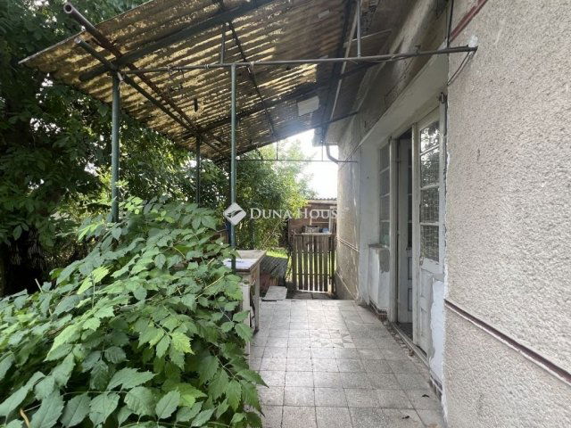 Eladó családi ház, Lepsényben 24.9 M Ft, 2 szobás