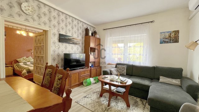 Eladó családi ház, Bátaszéken 28.9 M Ft, 3 szobás