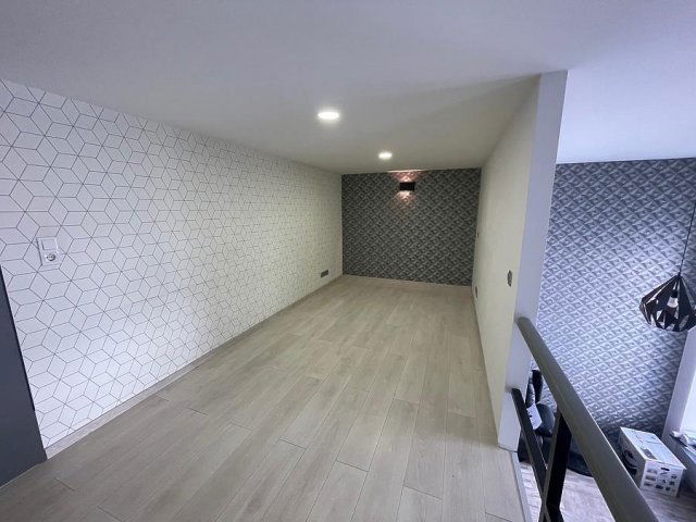 Eladó téglalakás, Budapesten, VII. kerületben, Dembinszky utcában