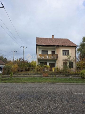 Eladó családi ház, Hejőkeresztúron 15 M Ft, 7 szobás