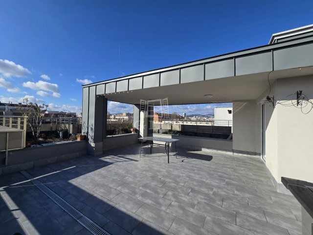 Eladó téglalakás, Budapesten, XIII. kerületben 235 M Ft