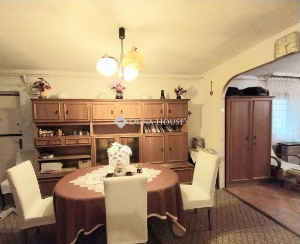 Eladó téglalakás, Gyöngyösön 32.9 M Ft, 3 szobás