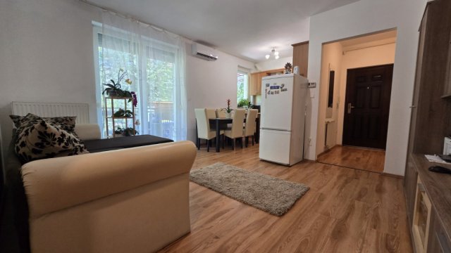 Eladó téglalakás, Debrecenben 73 M Ft, 2 szobás