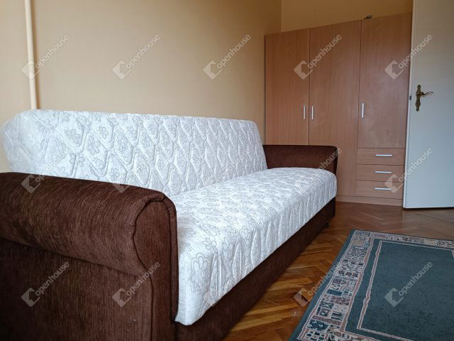 Eladó téglalakás, Siófokon 61.29 M Ft, 2 szobás