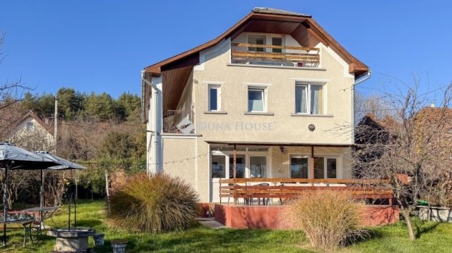 Eladó családi ház, Bogácson 64.95 M Ft, 7 szobás